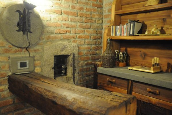 Taverna 8